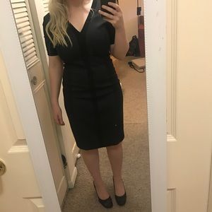 T Tahari Sheath Dress, size 2